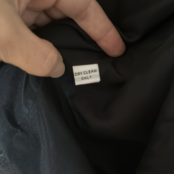 CCH Collection Black Faux Leather Crop Drape Style Blazer Jacket Sz XS - Picture 6 of 6